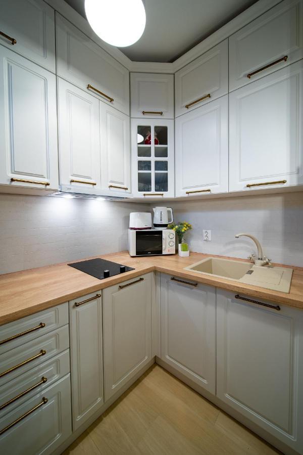 Central Harmony Apartment โอดอร์เฮอู เซกุยเอสก์ ภายนอก รูปภาพ