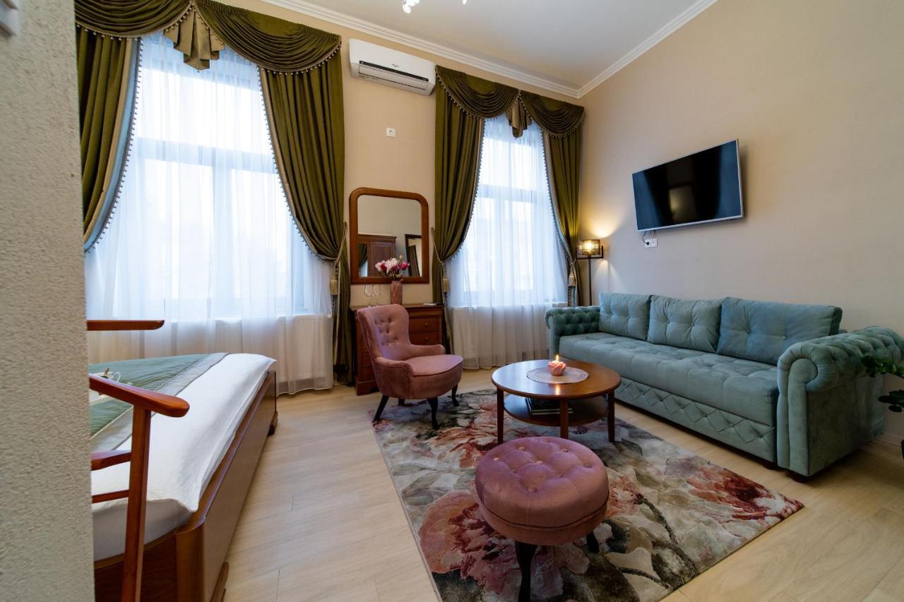 Central Harmony Apartment โอดอร์เฮอู เซกุยเอสก์ ภายนอก รูปภาพ