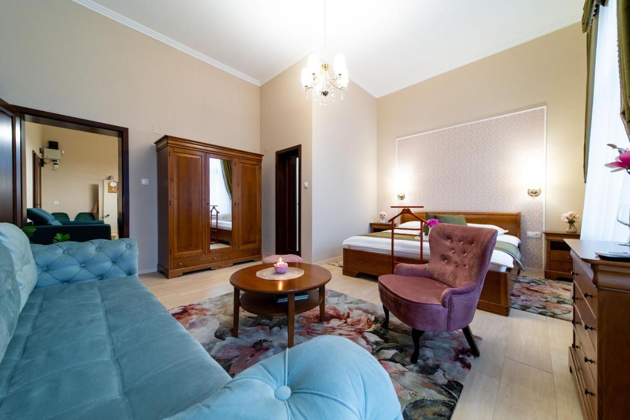 Central Harmony Apartment โอดอร์เฮอู เซกุยเอสก์ ภายนอก รูปภาพ